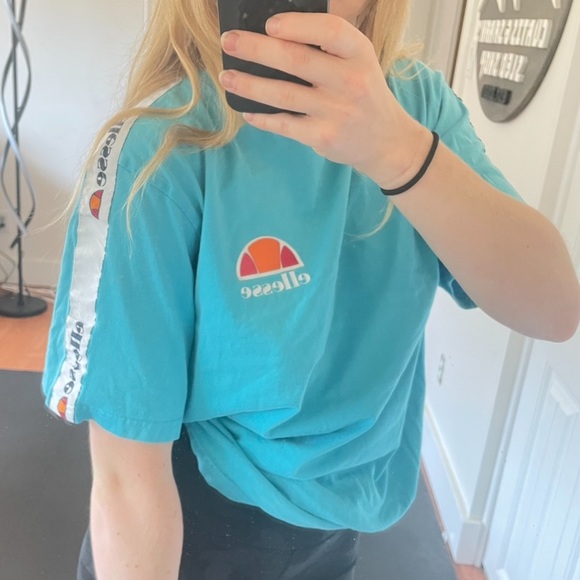 Ellesse short Sleeve T-shirt - Picture 3 of 7